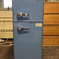 KRIB BLING Mini Fridge With Freezer 