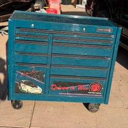 Matco Tools MB5625DSS Double Bay Rollaway Tool Box