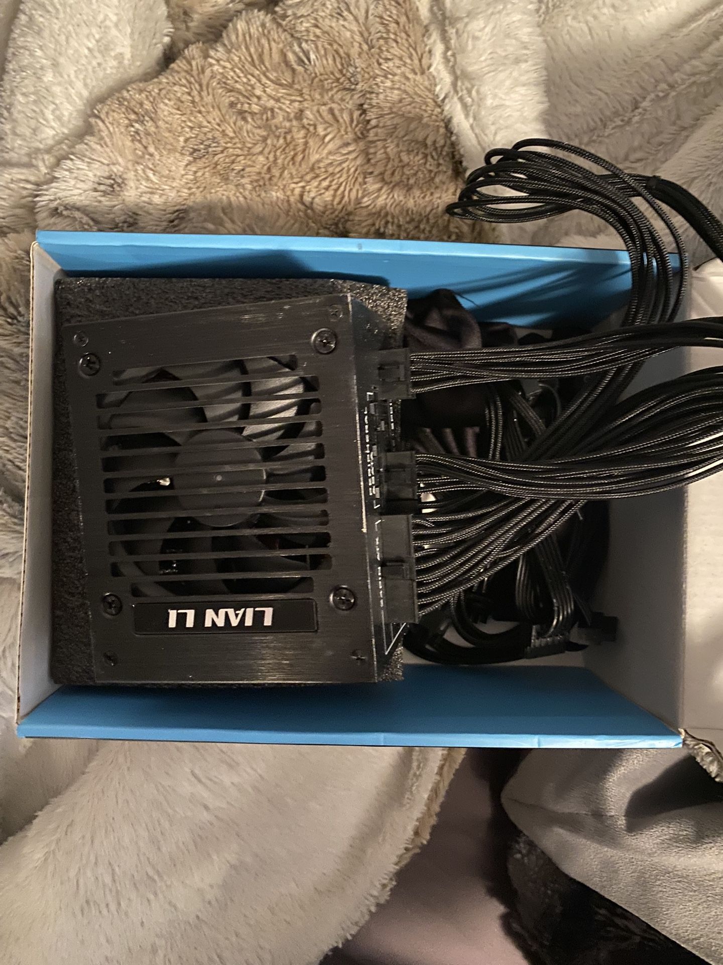 Lian Li Sp850 SFX Power Supply