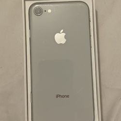 Apple iPhone 7 - 256 Gb - Unlocked 