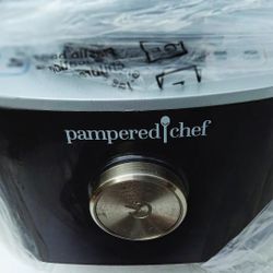 Pampered Chef Commercial High Quality Blender 