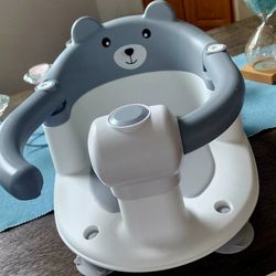 NEW Baby Bath Seat. Make An Offer. MPU