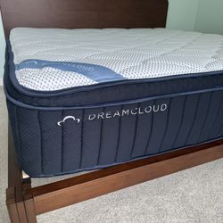 DreamCloud Premier King Mattress