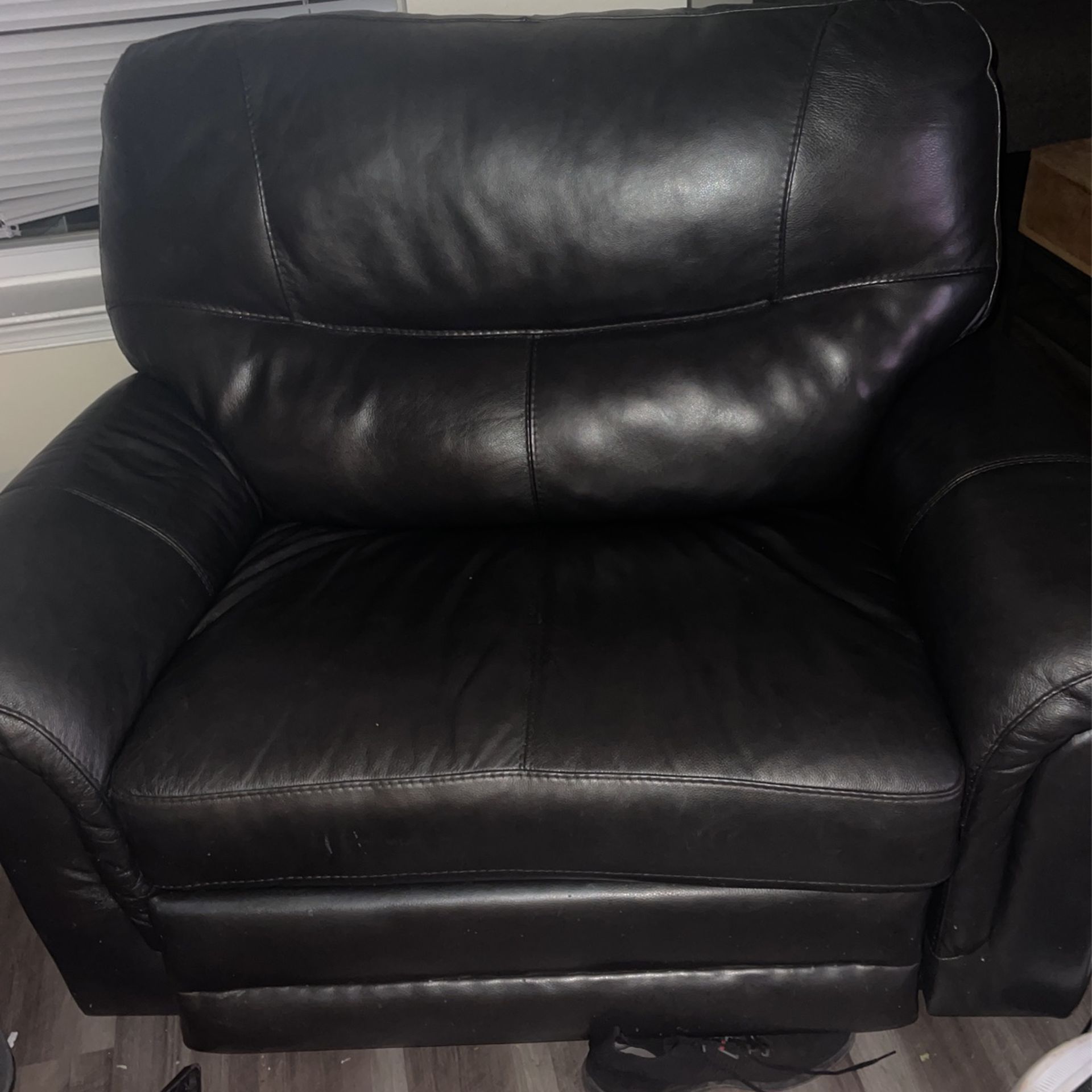 Leather Electric Recliner Set 
