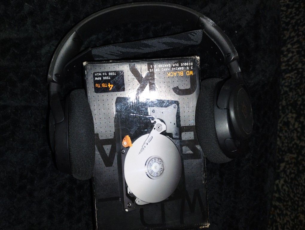 Gaming Hard Drive And Headphones