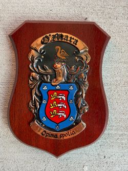 Heraldic Artists O’Mara Family Coat of Arms Plaque Hand Painted Made in Ireland