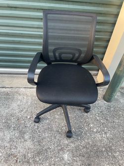 Desk chair