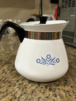Corningware 2 Qt Coffe/Tea Pot Vintage Cornflower Blue