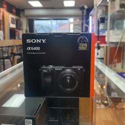 Sony A6400 With 16-50mm Lens