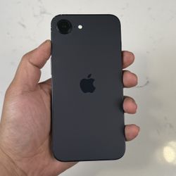 iPhone 16e 128Gb Straight Talk