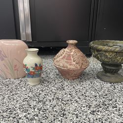 Flower vases 