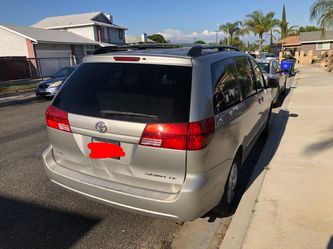 2004 Toyota Sienna
