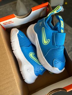 Baby Nikes size 4C