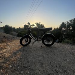 Akez S3 UPGRADED BACK BRAKE AND BRAND NEW BATTERY