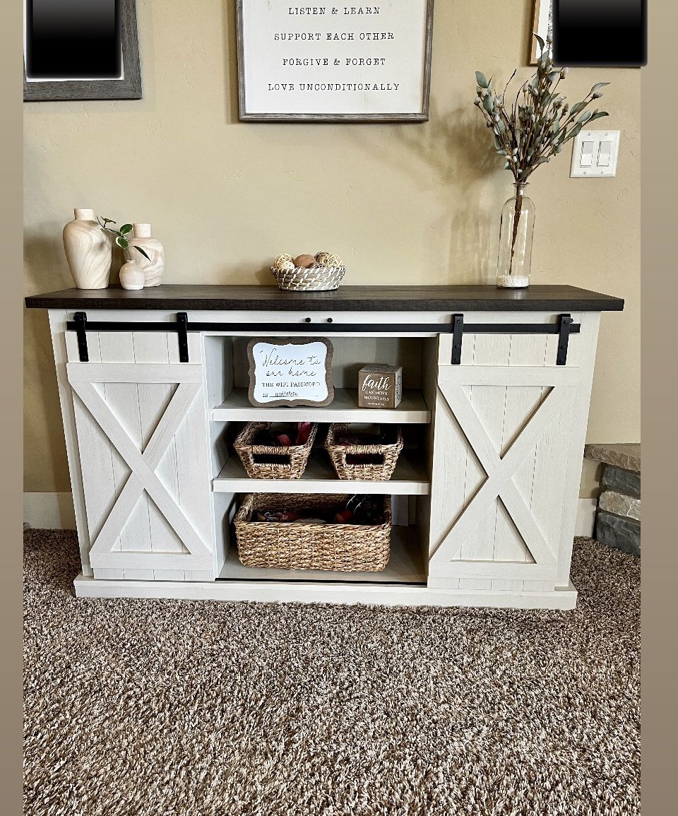 50 inch TV stand / Buffet 