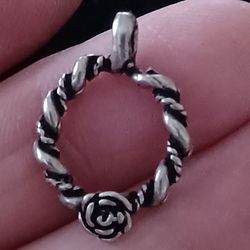 Vtg.sterling Silver Rose Braided Pendant