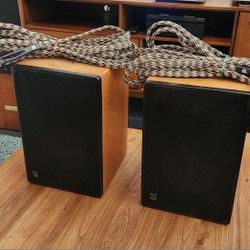 ADS L400 Speakers & Cables 