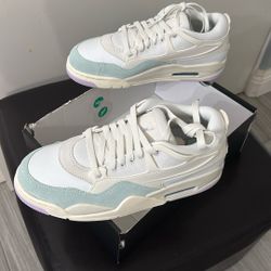 Air Jordan 4 RM
