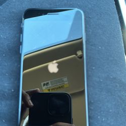 unlocked iPhone SE 3rd Gen 128GB