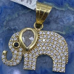 $375 Yellow Gold W Zirconia Elephant Charm Pendant 