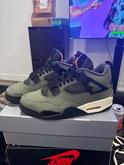 Jordan 4 Undfts size 9