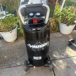 20 Gal. 200 PSI Oil Free Portable Vertical Electric Air Compressor 