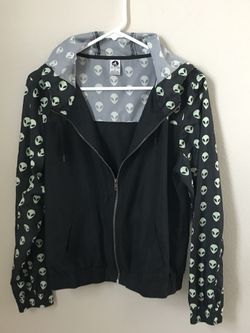 Zumiez alien windbreaker