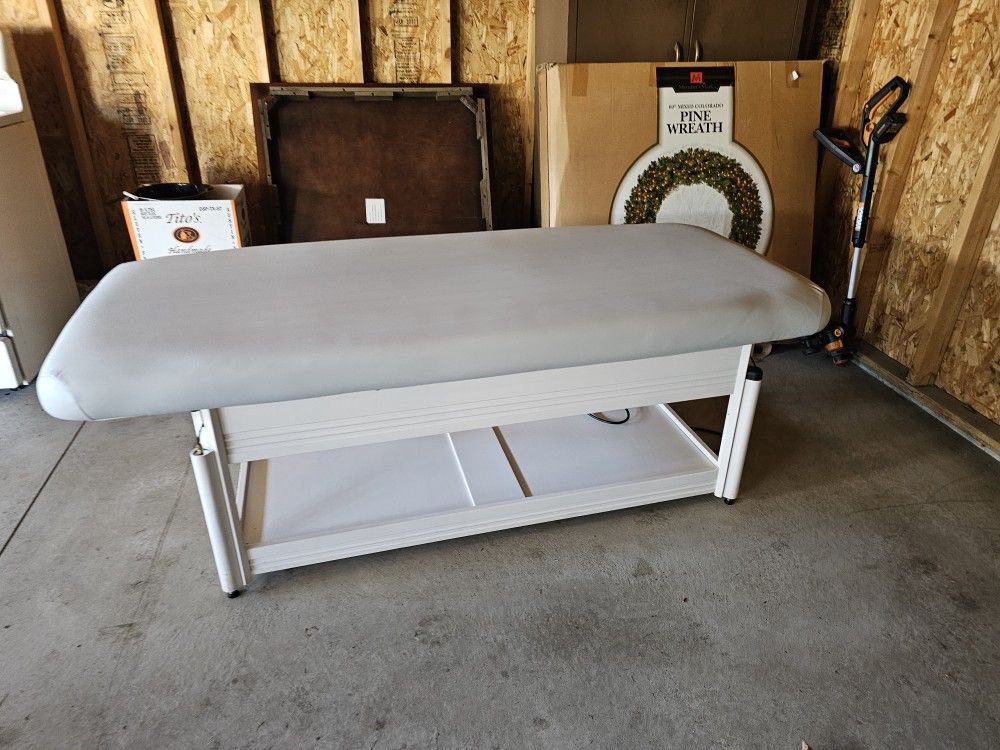 Massage Table Oakworks White Wooden Professional Manual Hydraulic