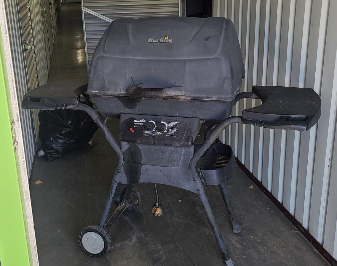 Charbroil Barbecue Grill