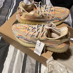 Yeezy 350 V2