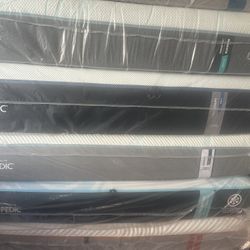 King Queen Size Tempurpedic ProAdapt,  ProBreeze,  LuxeBreeze Mattress  Pro Breeze /Luxe Adapt /Pro Adapt /Adapt /cloud /Tempur pedic contour Supreme 