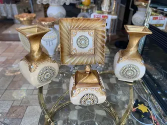 ✨🏺 Elegant 4-Piece Decorative Dish Set 🏺✨