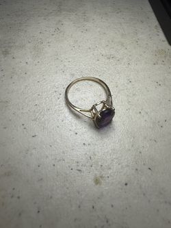 10kt gold ring