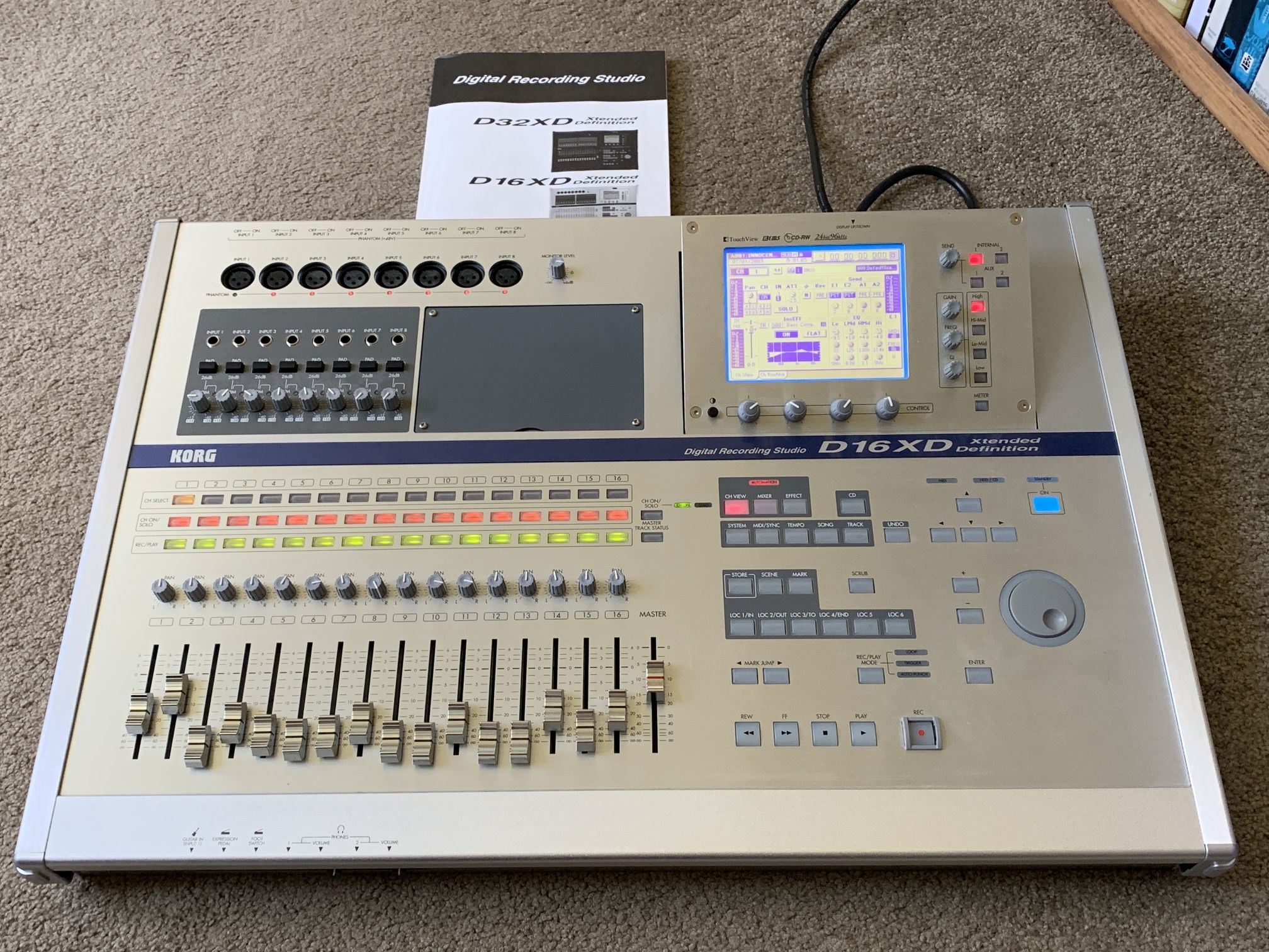 Korg D16XD 16 Track Digital Recording Studio