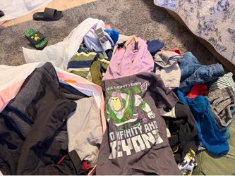 Free bag of kids boy clothes size  3-4t