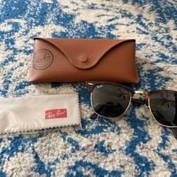 RayBan Clubmaster classic Sunglasses