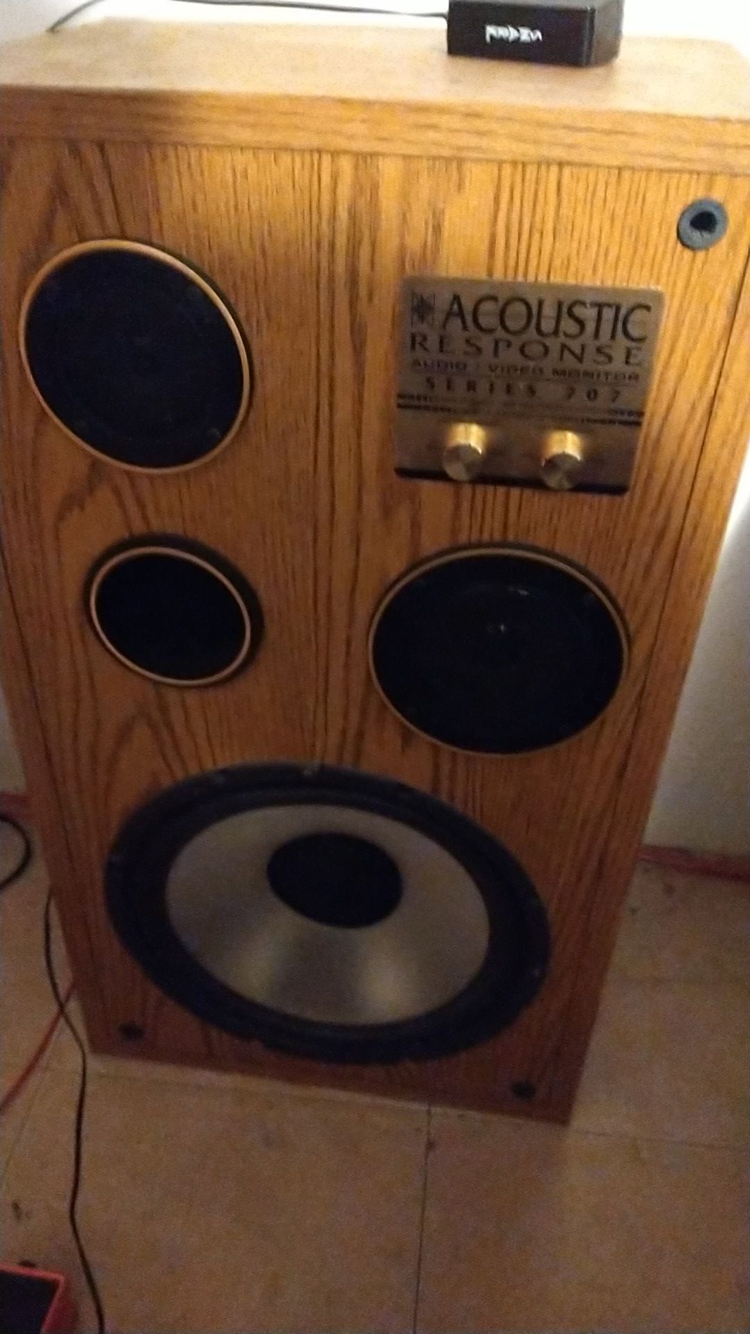 Sansui and acoustic response speakers vintage