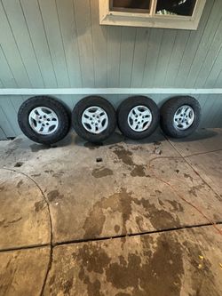 Toyota rims 16s