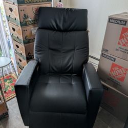 Free Power Recliner (Motor Doesn't Work)