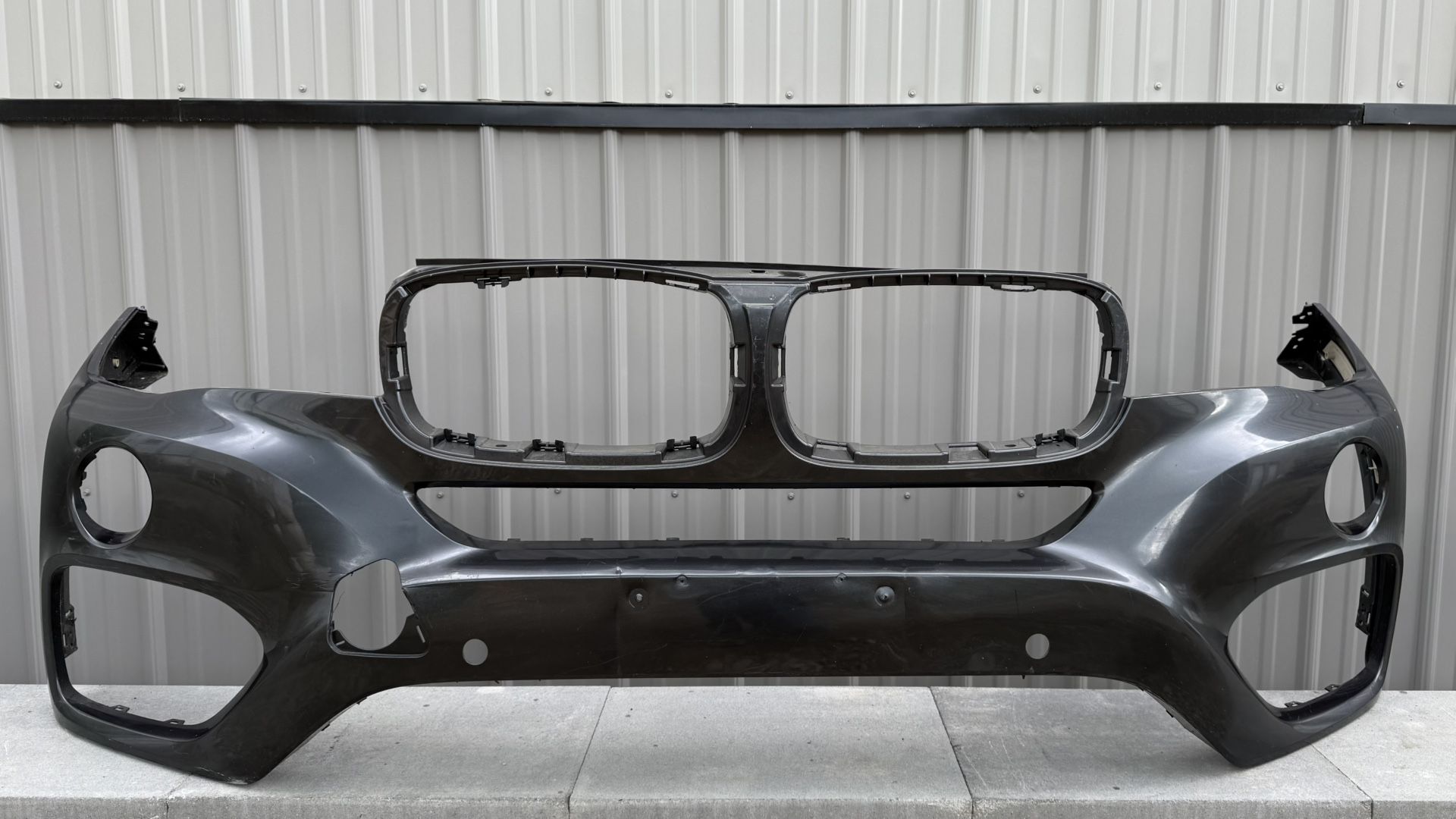 BMW X6 F16 2014 2015 2016 2017 2018 2019 FRONT BUMPER ORIGINAL