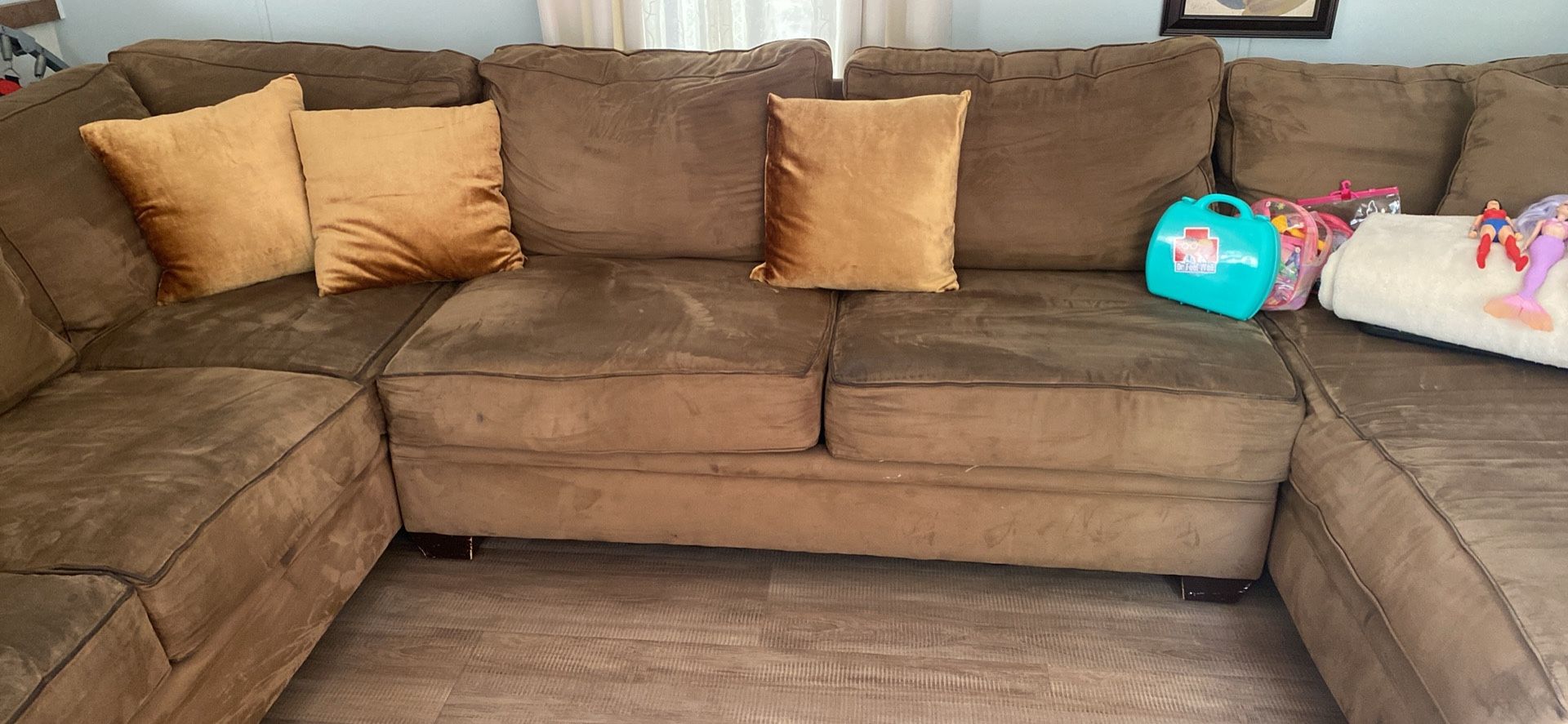 Sectional Sofá