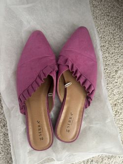 FUSCHIA WOMEN FLATS SIZE 10