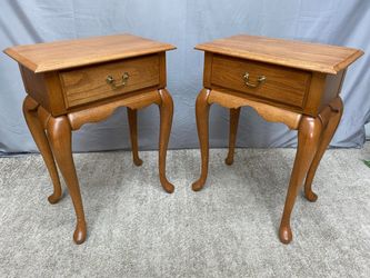 Early American Country Solid Oak Single Drawer End Tables (Set of 2)