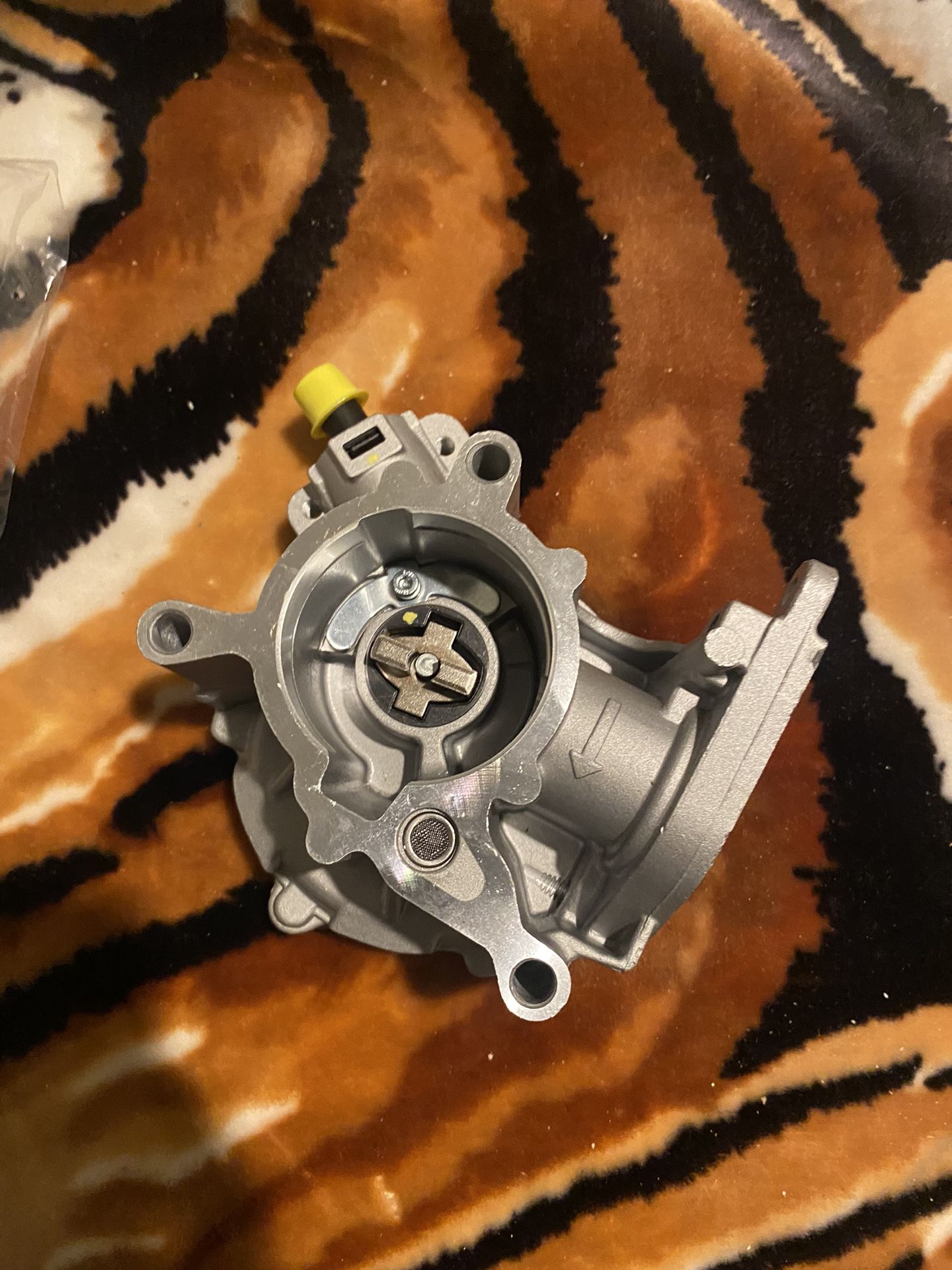 Audi 2012 Vacuum Pump