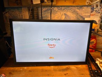 INSIGNIA Television 24”