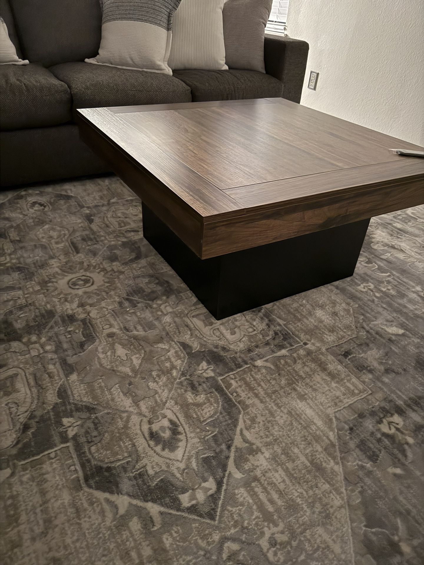Coffee Table and 2 End Tables