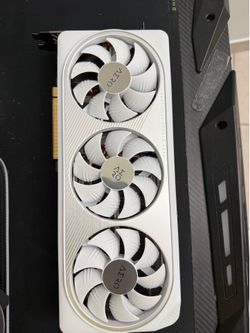 RTX 4070 Gigabyte Aero 12gb