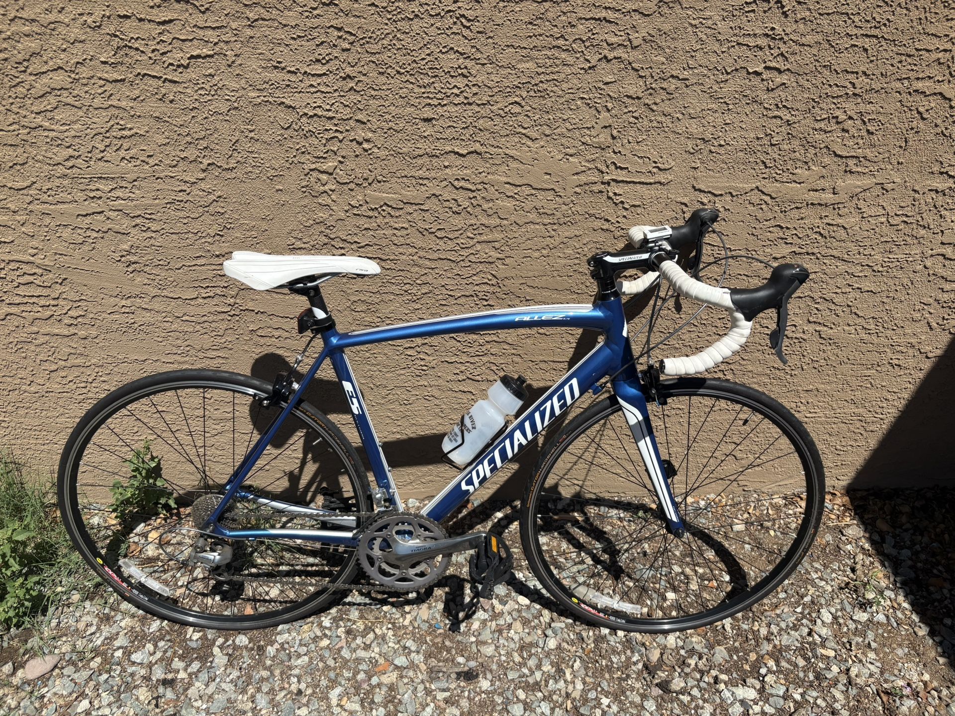 I HAVE A 700CC ES SPECIALIZED FOR SALE 300$