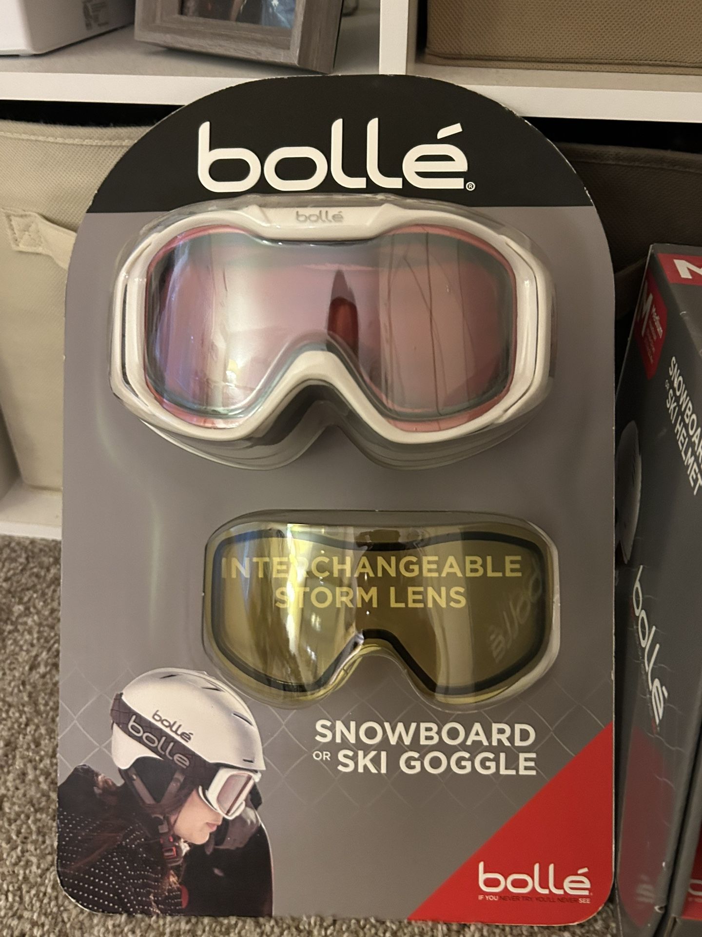 Bolle Adult Ski Goggles And Adult helmet Size Medium