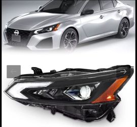 Nissan altima 2023. Peoyector left  headlight